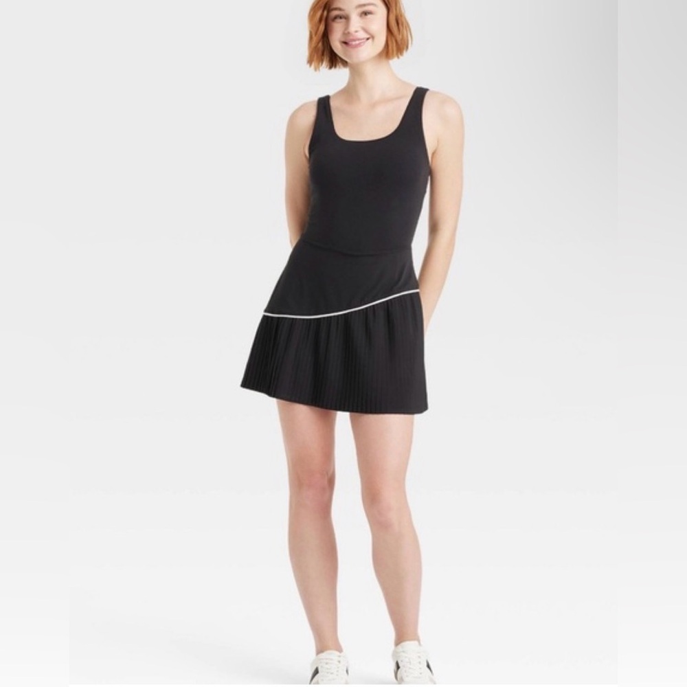 JoyLab Atletic Black Mini Skirt Dress with White Piping